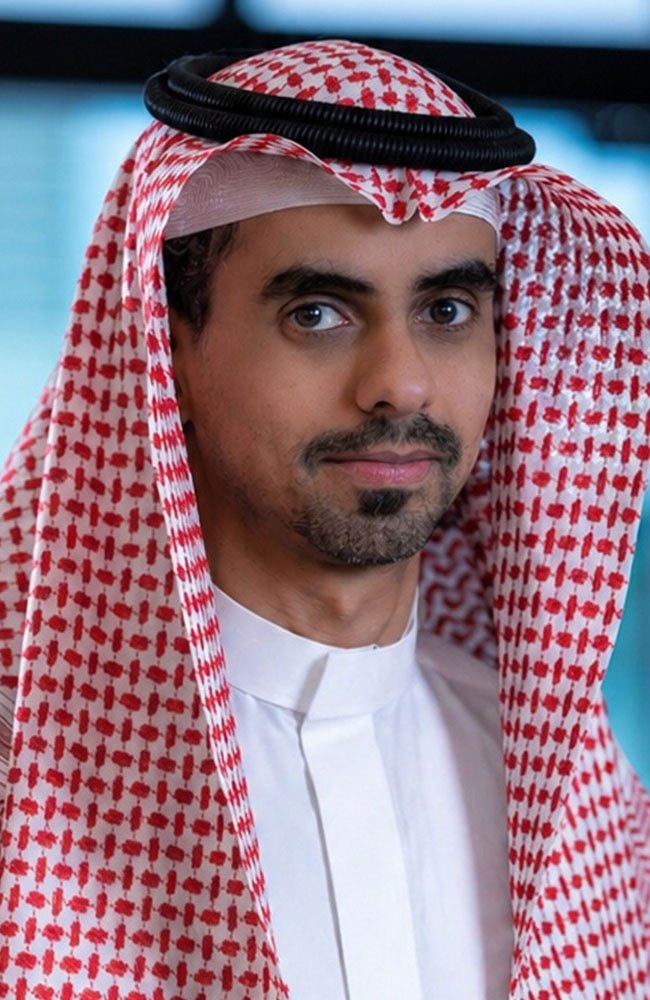 الأستاذ عدنان الأهدل